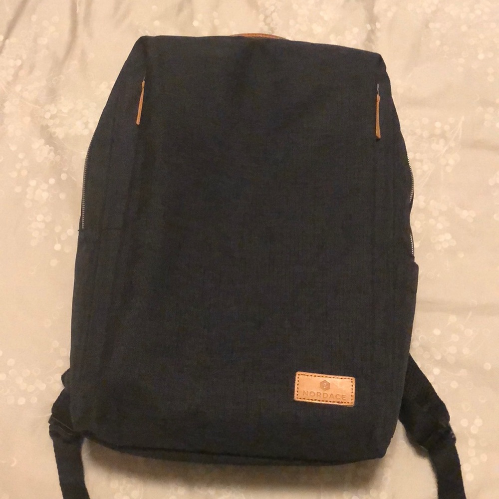 Nordace Siena Smart Backpack